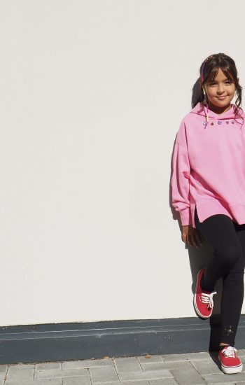 Leggings girl col. nero con applicazione pietre sul fondo