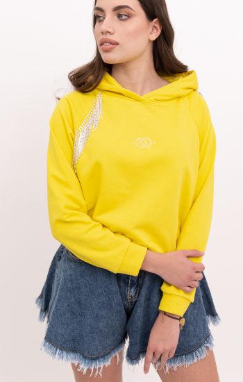 Mod. Yellow: felpa gioiello con cappuccio, frange di strass e logo