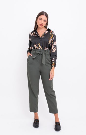 Camicia con pieghe sulle maniche