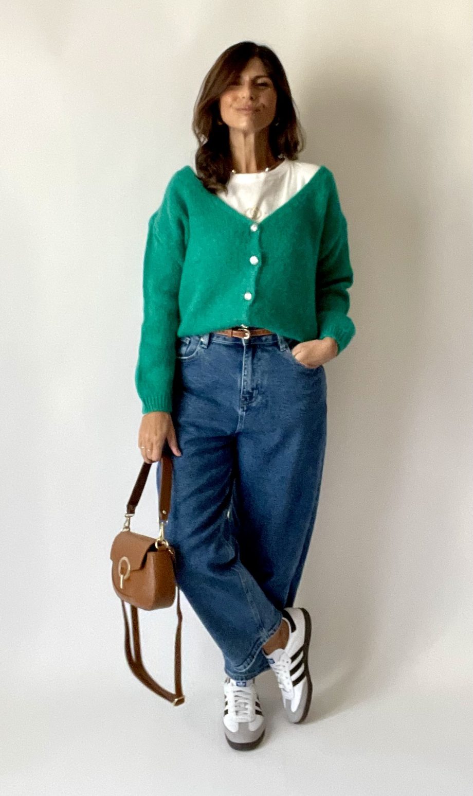 Cardigan con bottoni gioiello