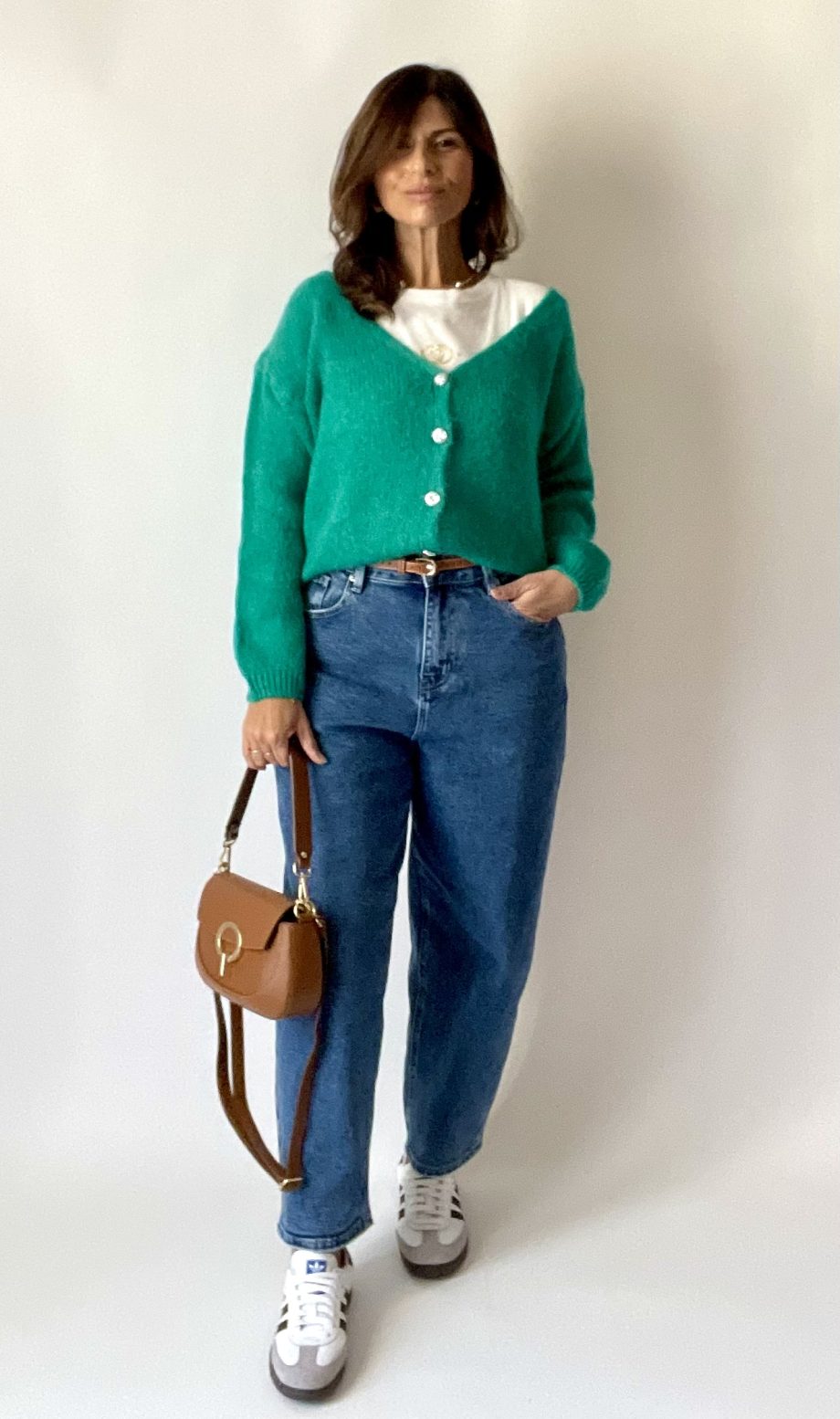 Cardigan con bottoni gioiello