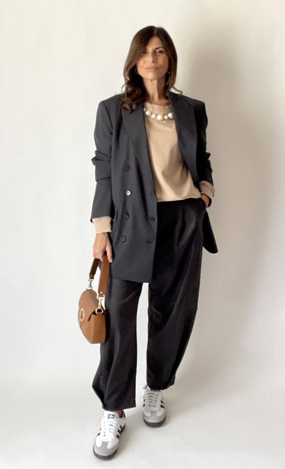 Pantalone pinces carrot fit