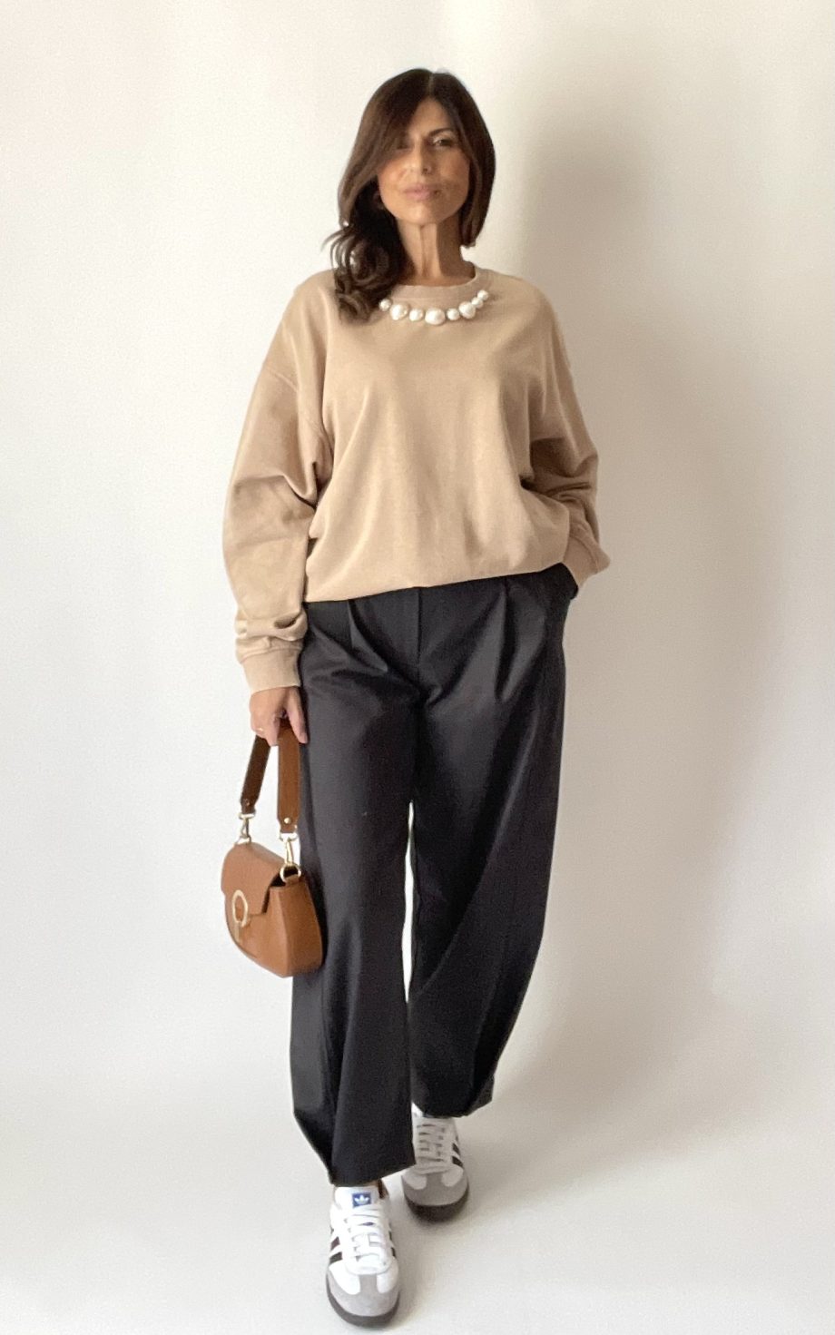 Pantalone pinces carrot fit