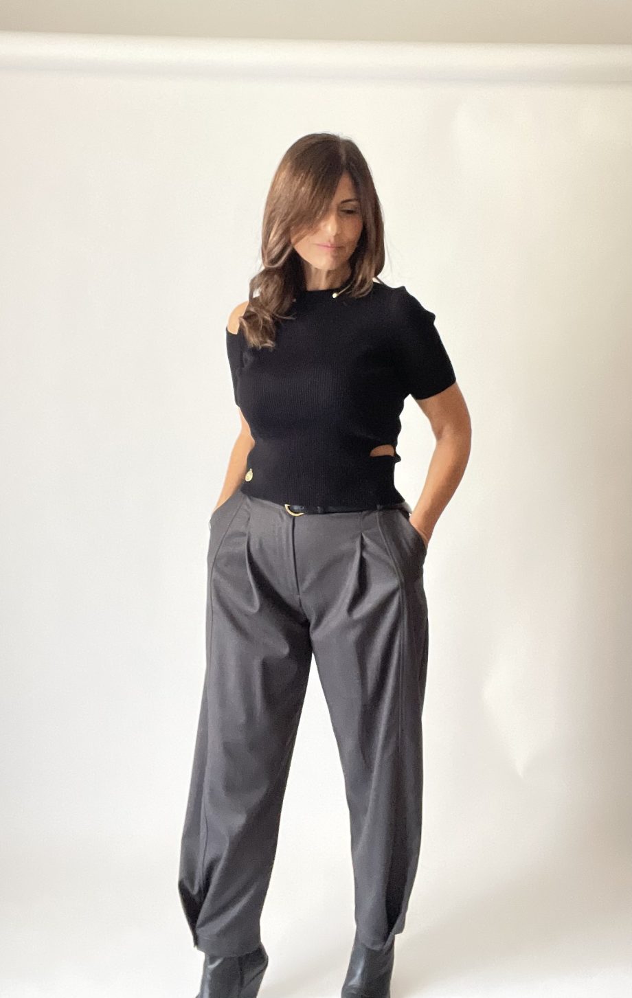 Pantalone pinces carrot fit